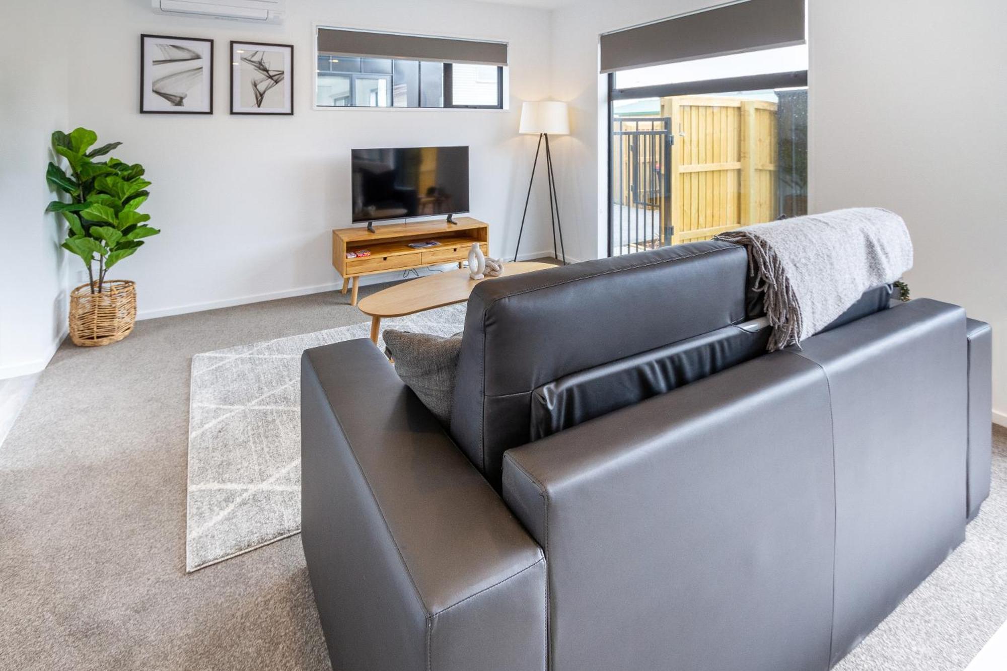 2Br Townhouse: Cosy, Close To City, Car Park Christchurch Eksteriør billede