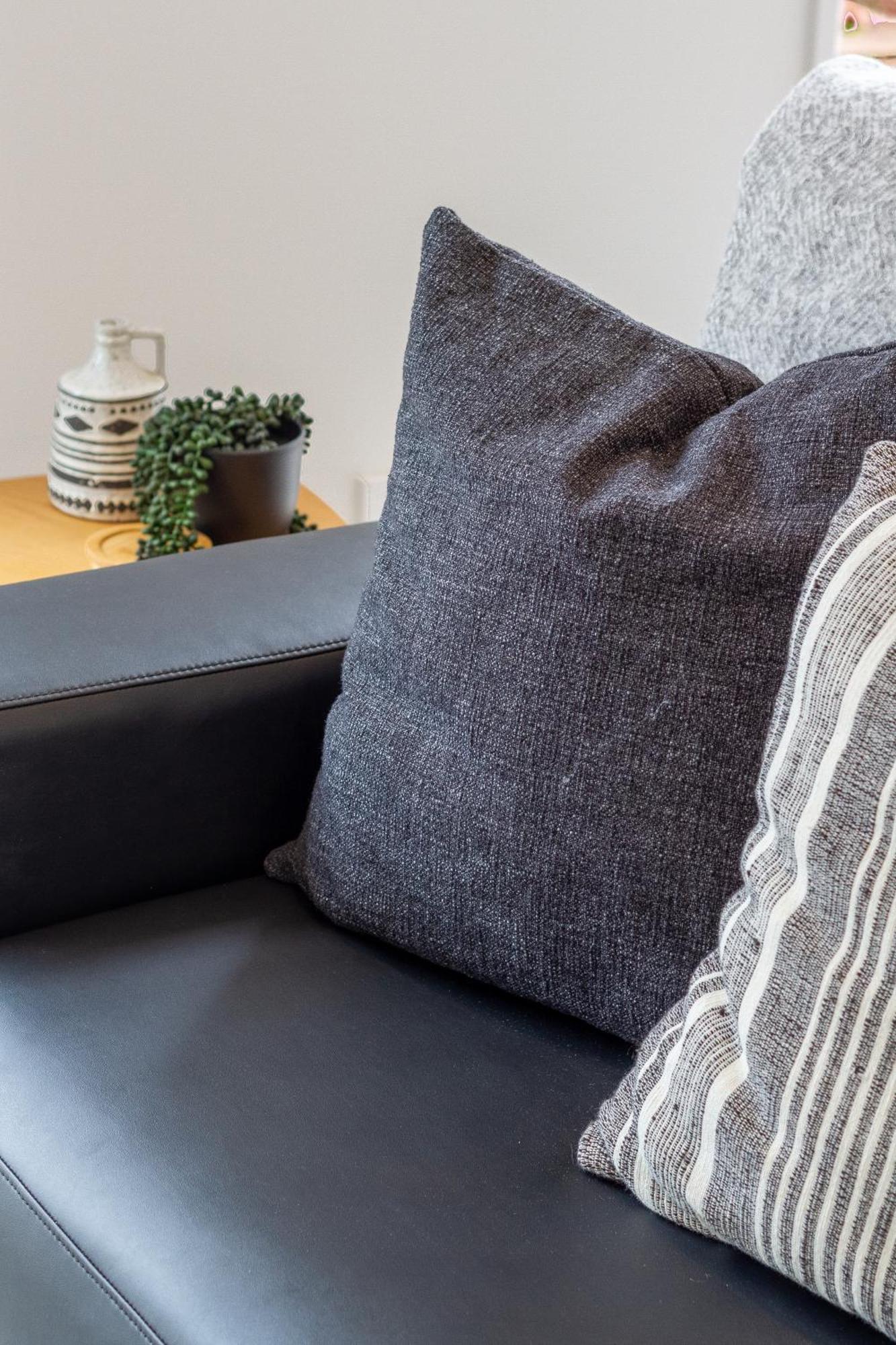 2Br Townhouse: Cosy, Close To City, Car Park Christchurch Eksteriør billede