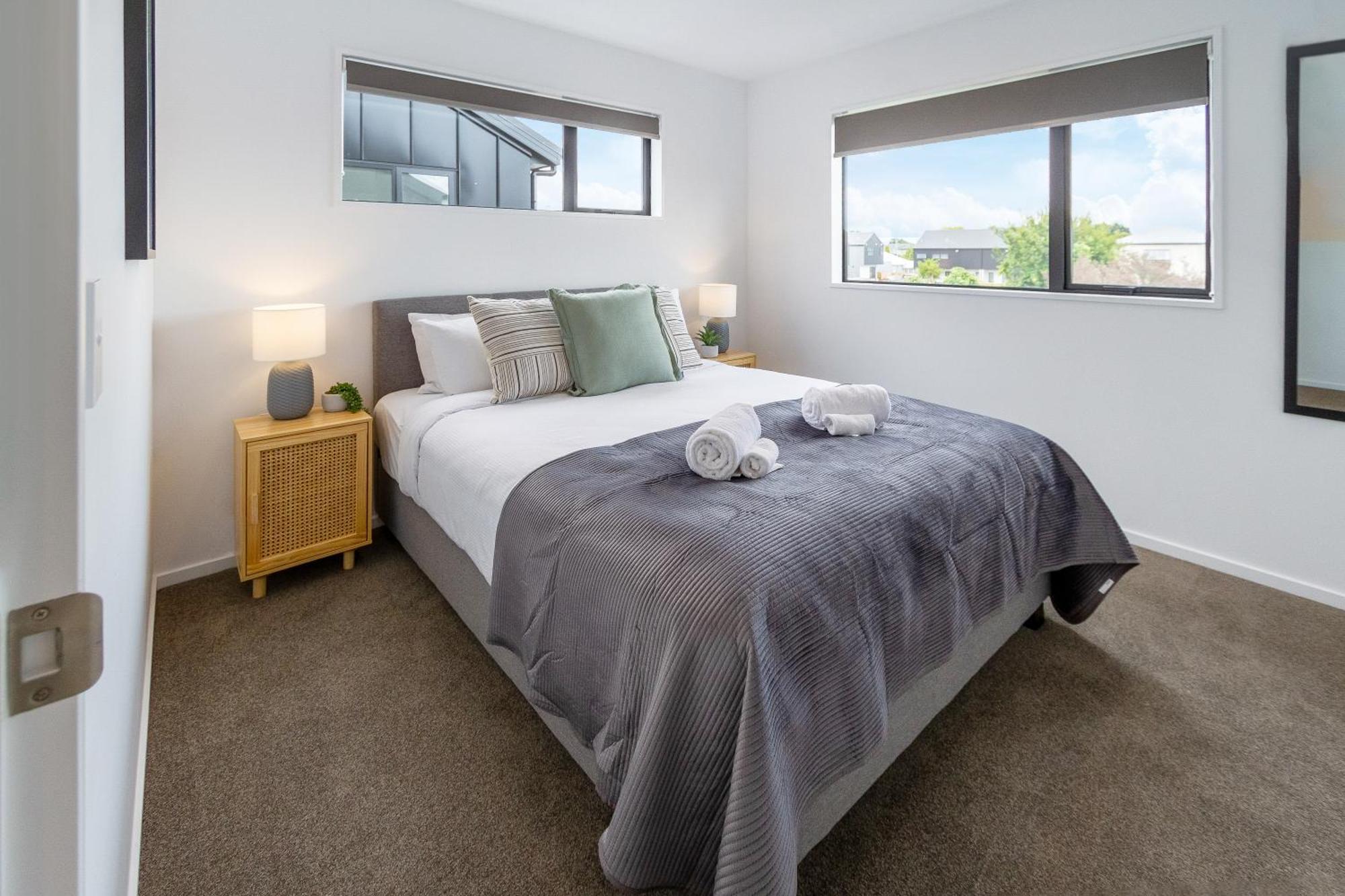 2Br Townhouse: Cosy, Close To City, Car Park Christchurch Eksteriør billede